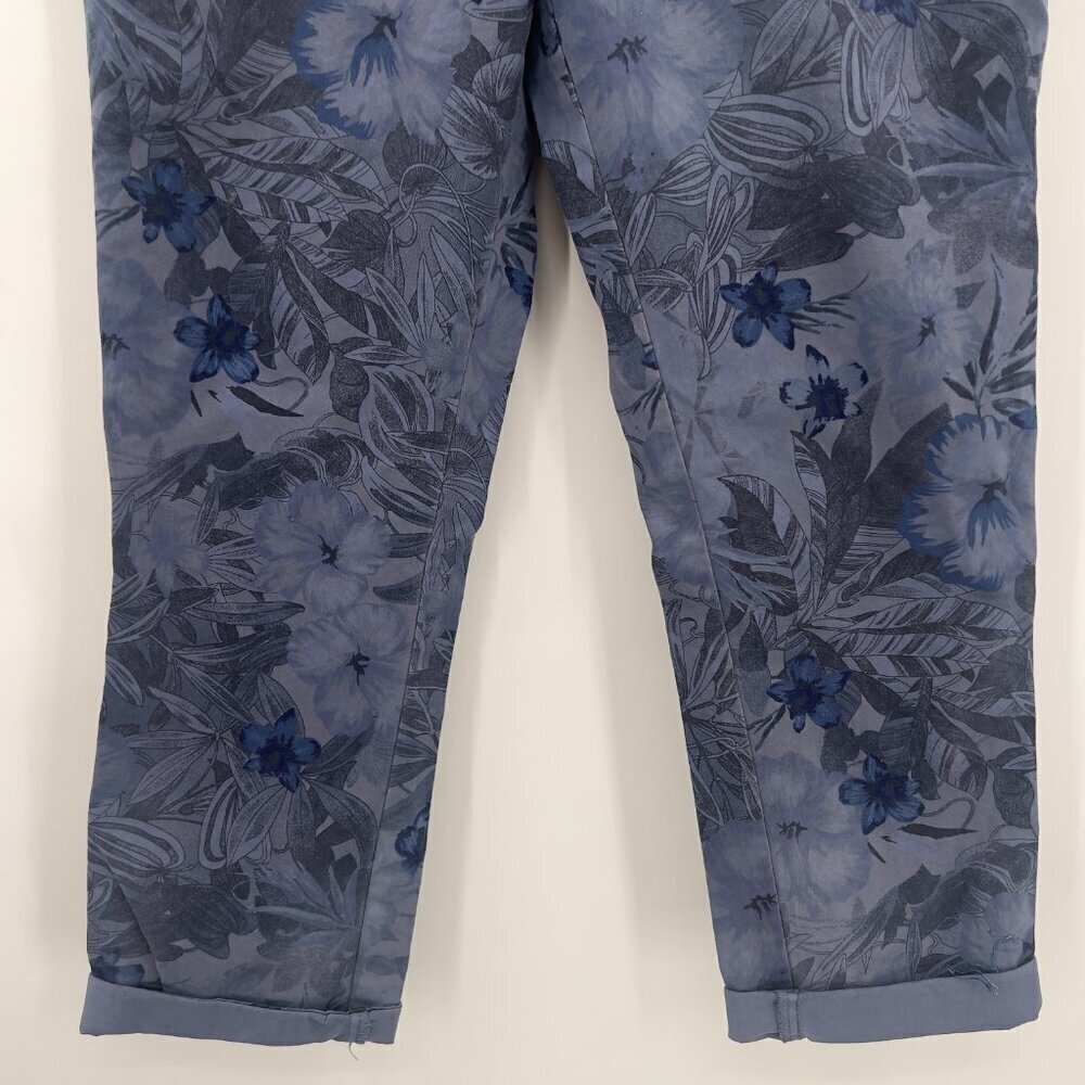 NWTGAP Girlfriend Chinos Blue Floral Pants Women's 2P NWT - Picture 3 of 10